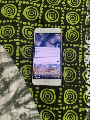 Honor 8 32 GB White