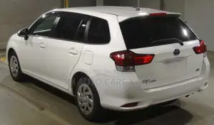 Toyota Corolla Fielder 2021 White