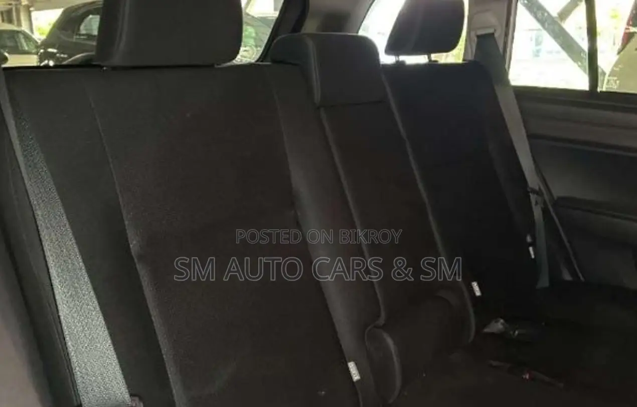 Toyota Corolla Fielder 2021 White