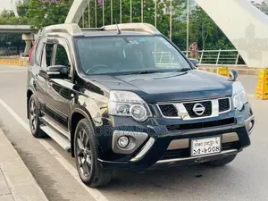 New Nissan X-Trail 2013 Black