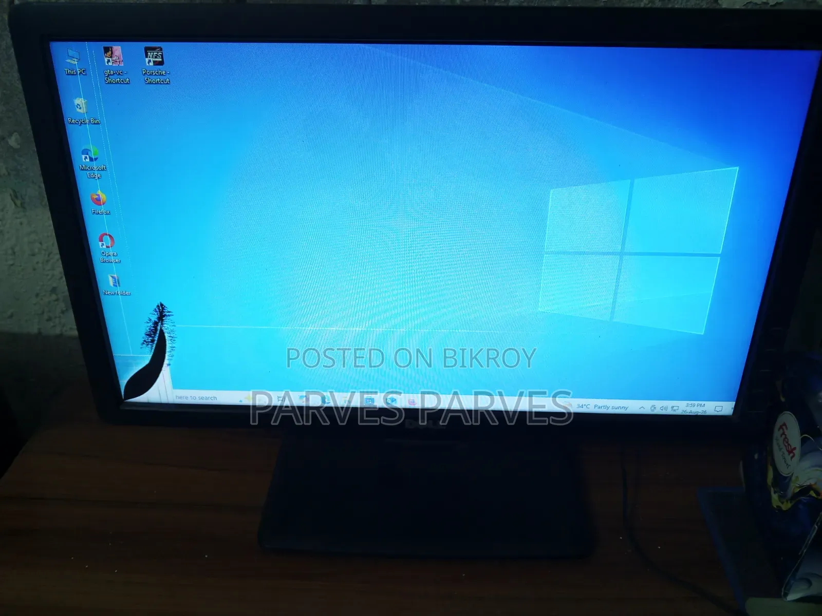Dell 19 Inch Monitor (Spot & Mark)