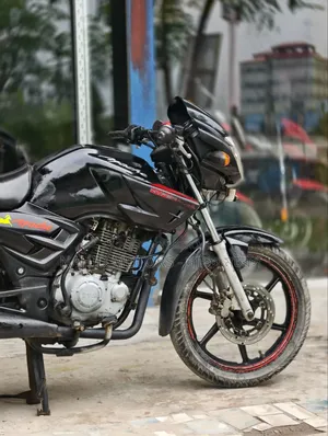 টিভিএস অ্যাপাচি আরটিআর ১৬০ টুভি ২০১৩ কালো
