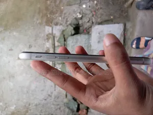 Apple iPhone 11 128 GB White