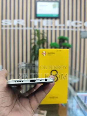 Realme 8 Pro 128 GB Yellow