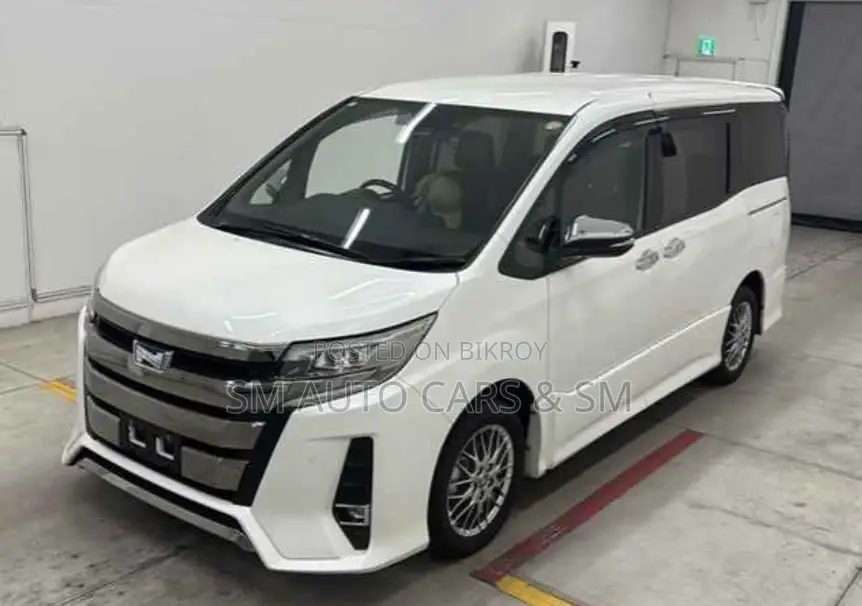 Toyota Noah 2021 Pearl
