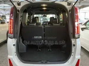 Toyota Noah 2021 Pearl