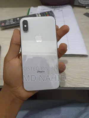 অ্যাপল আইফোন এক্সএস ২৫৬ জিবি হোয়াইট