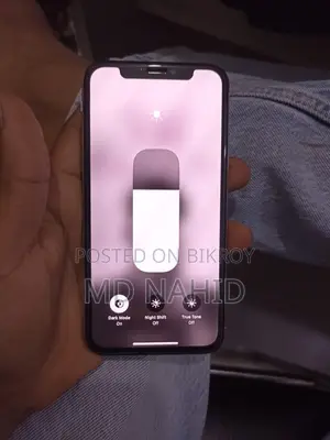 অ্যাপল আইফোন এক্সএস ২৫৬ জিবি হোয়াইট
