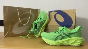 ASICS Novablast 5 Shoe Size : 41.5/7