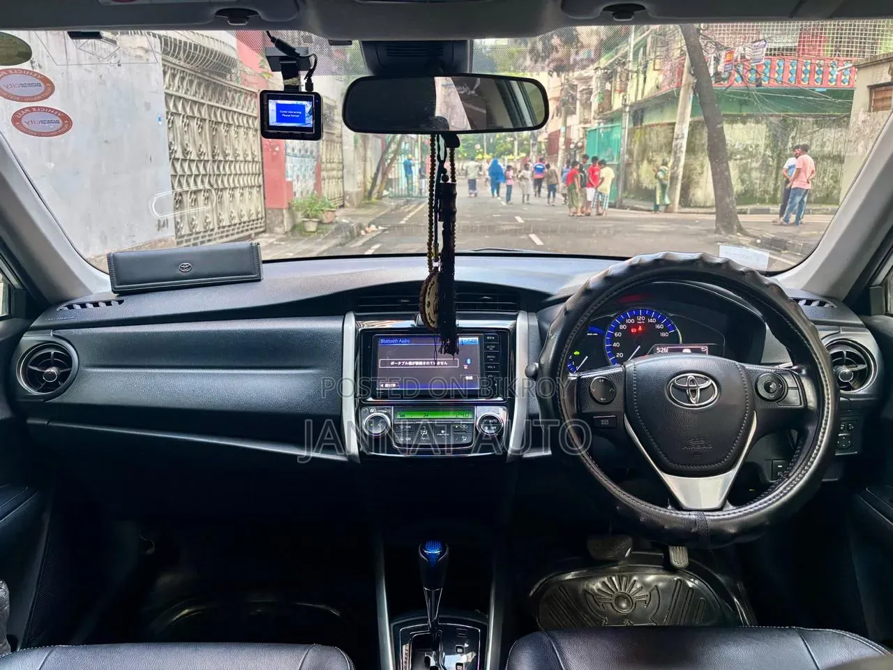 Toyota Corolla Fielder 1.5 Hybrid FWD 2016 Silver