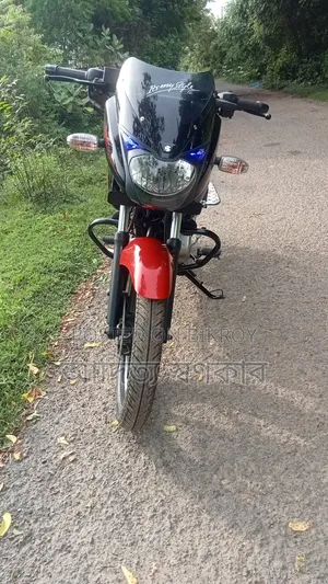 New Bajaj Pulsar 150 2016 Black