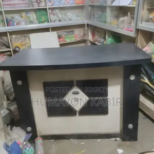 Cash Table