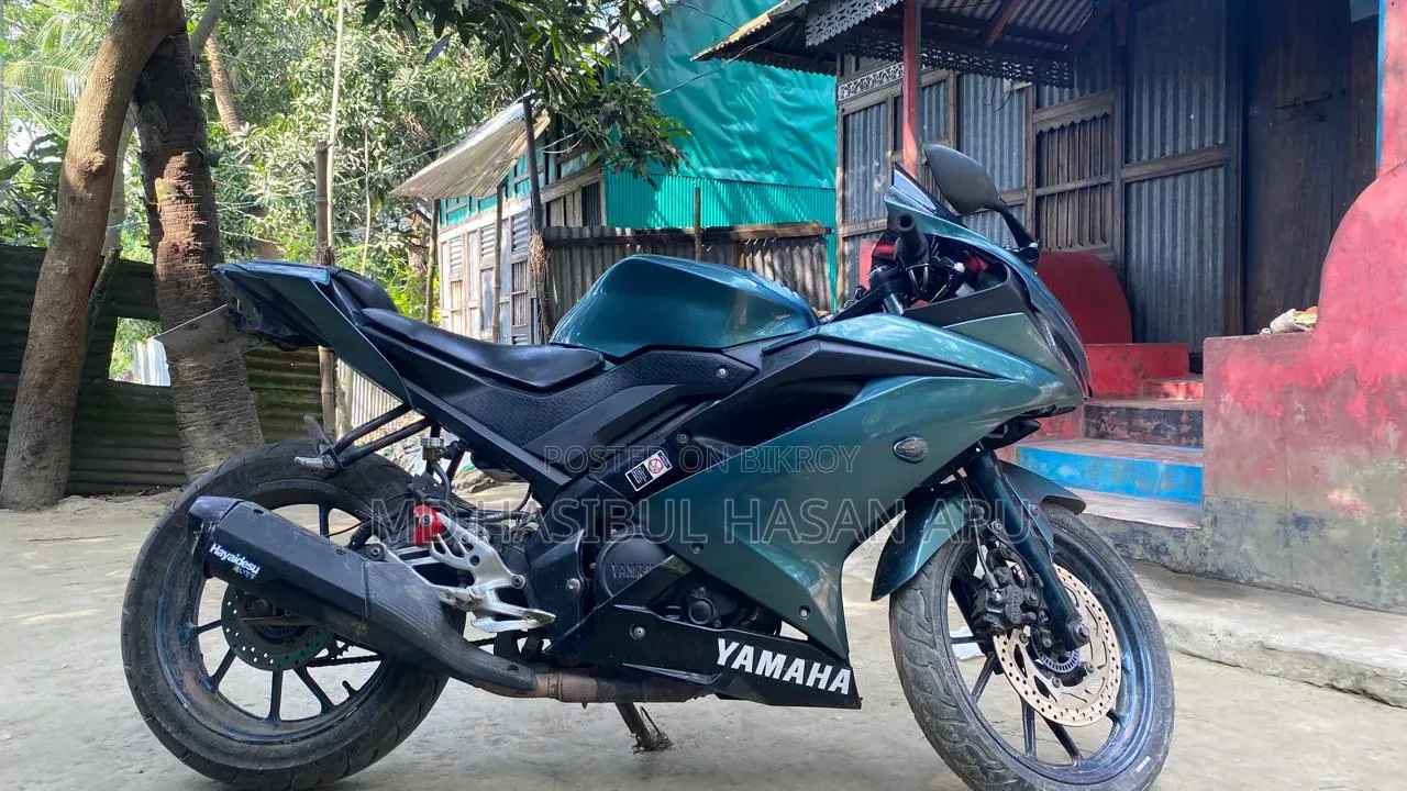 Yamaha R15 V3 2021 Gray