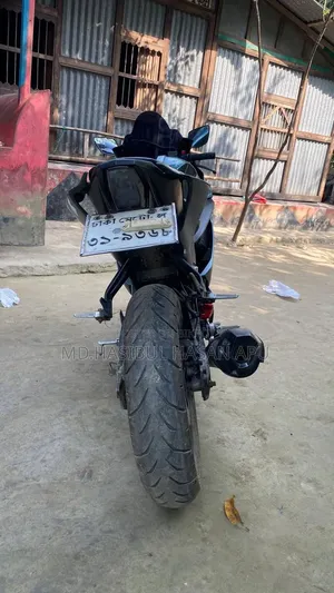Yamaha R15 V3 2021 Gray