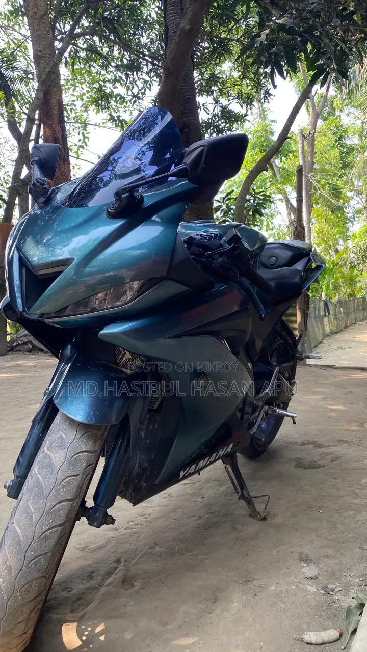Yamaha R15 V3 2021 Gray