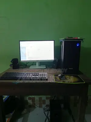 Desktop Computer 4GB Intel Core i3 HDD+SSD 1T