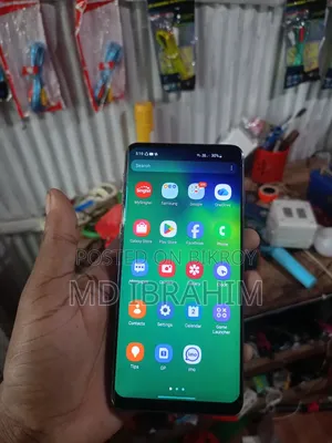 Samsung Galaxy S10 128 GB Black