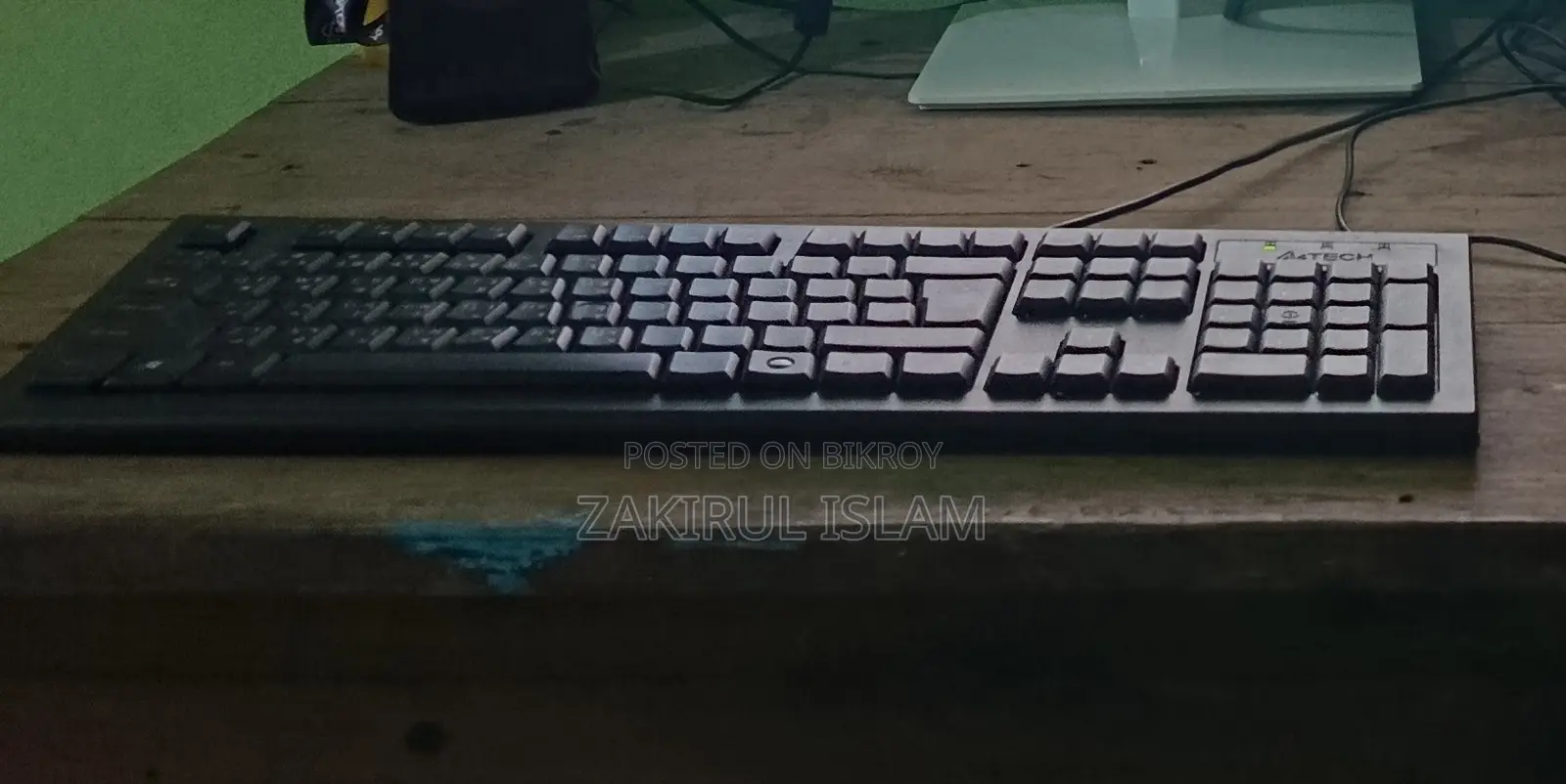 Desktop Computer 4GB Intel Core i3 HDD+SSD 1T