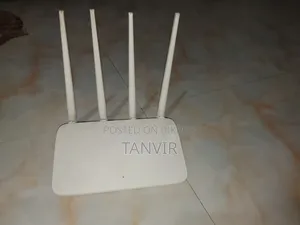 Tenda N300 Router