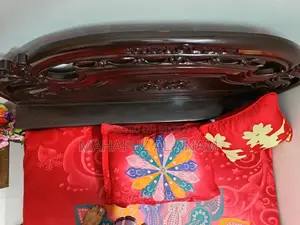Teak Wood Semi-Double Bed