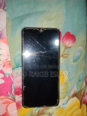 Vivo Y11 32 GB Red
