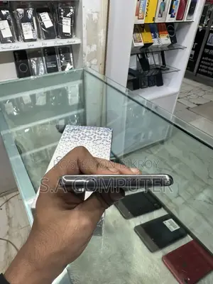 নিউ টেকনো ক্যামন ৪০ প্রো ৪জি ২৫৬ জিবি ব্ল্যাক