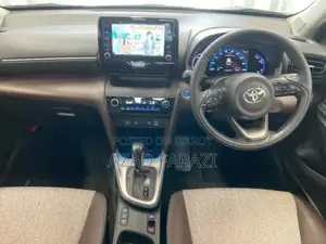 Toyota Yaris Cross 1.5 Hybrid FWD 2021 Black