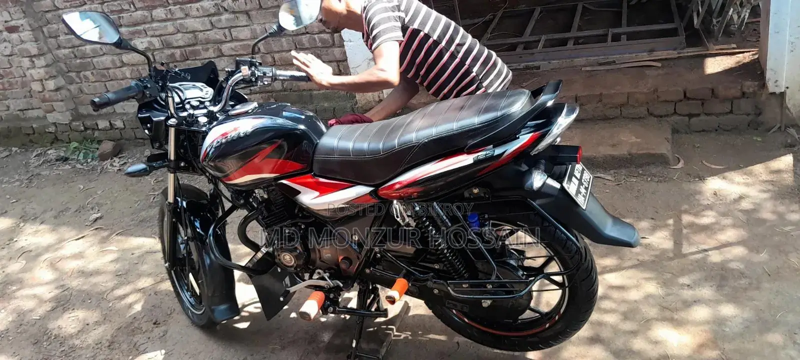 Bajaj Discover 125 2024 Black