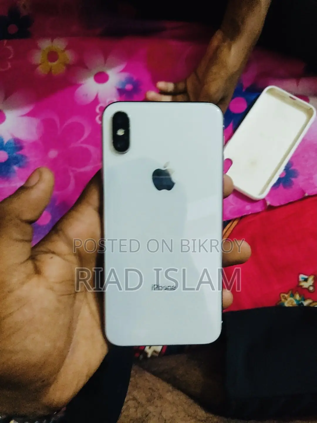 Apple iPhone X 64 GB White