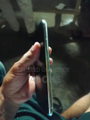 Apple iPhone X 64 GB White