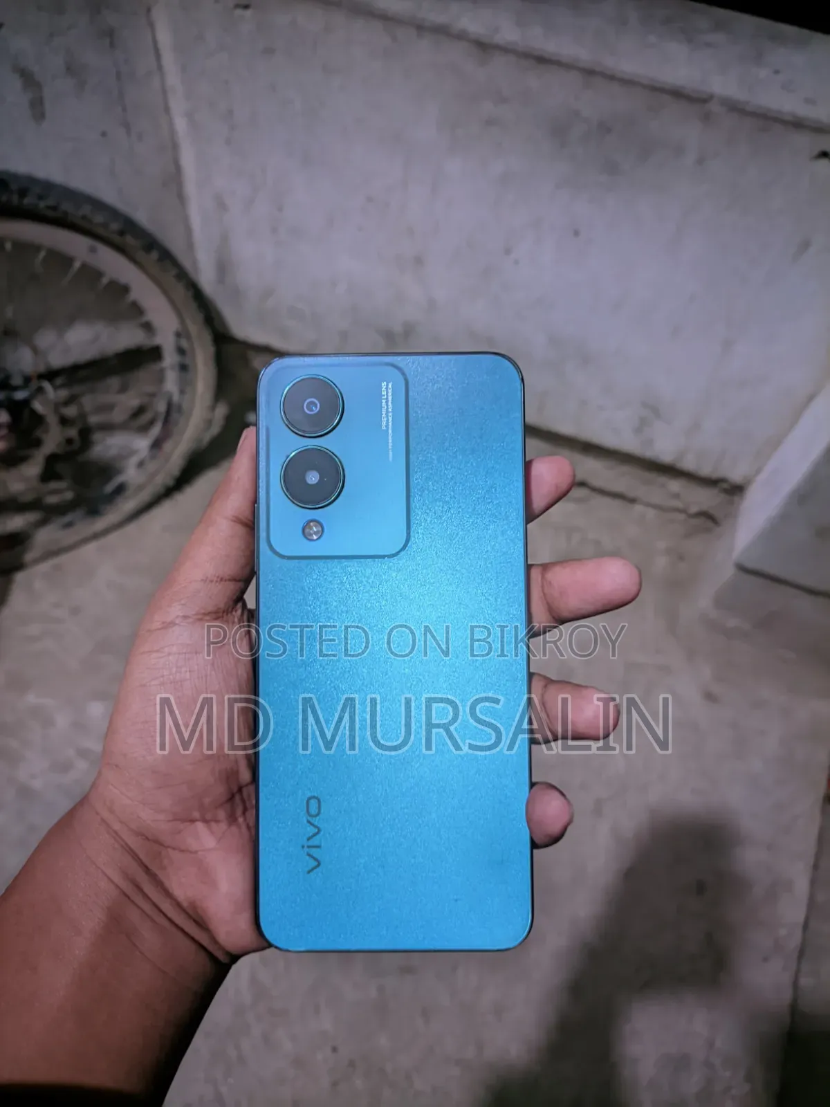 Vivo Y17s 128 GB Blue