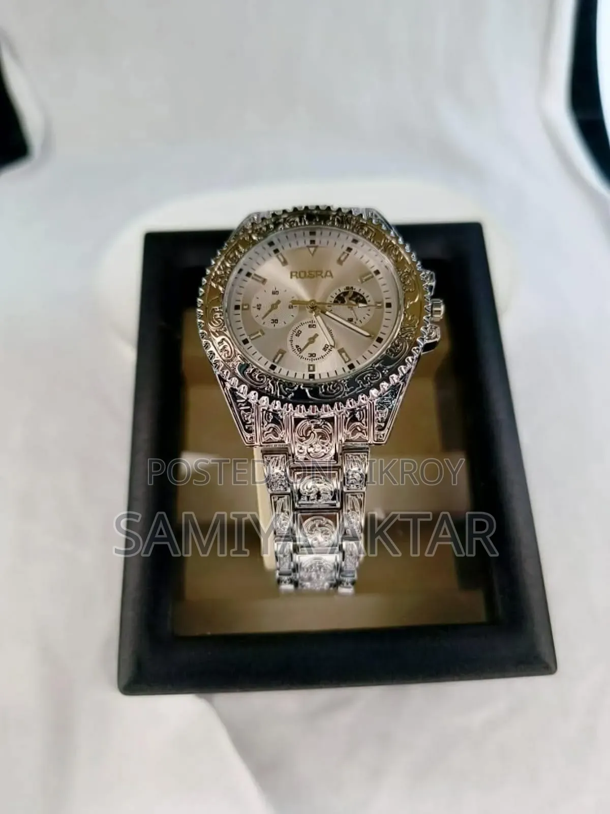 Stylish and attractive watch.