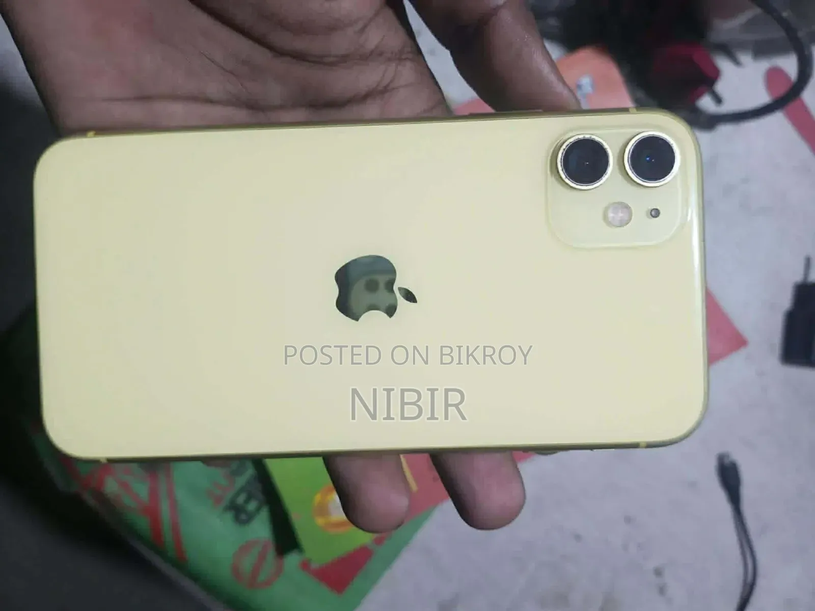 Apple iPhone 11 128 GB Yellow