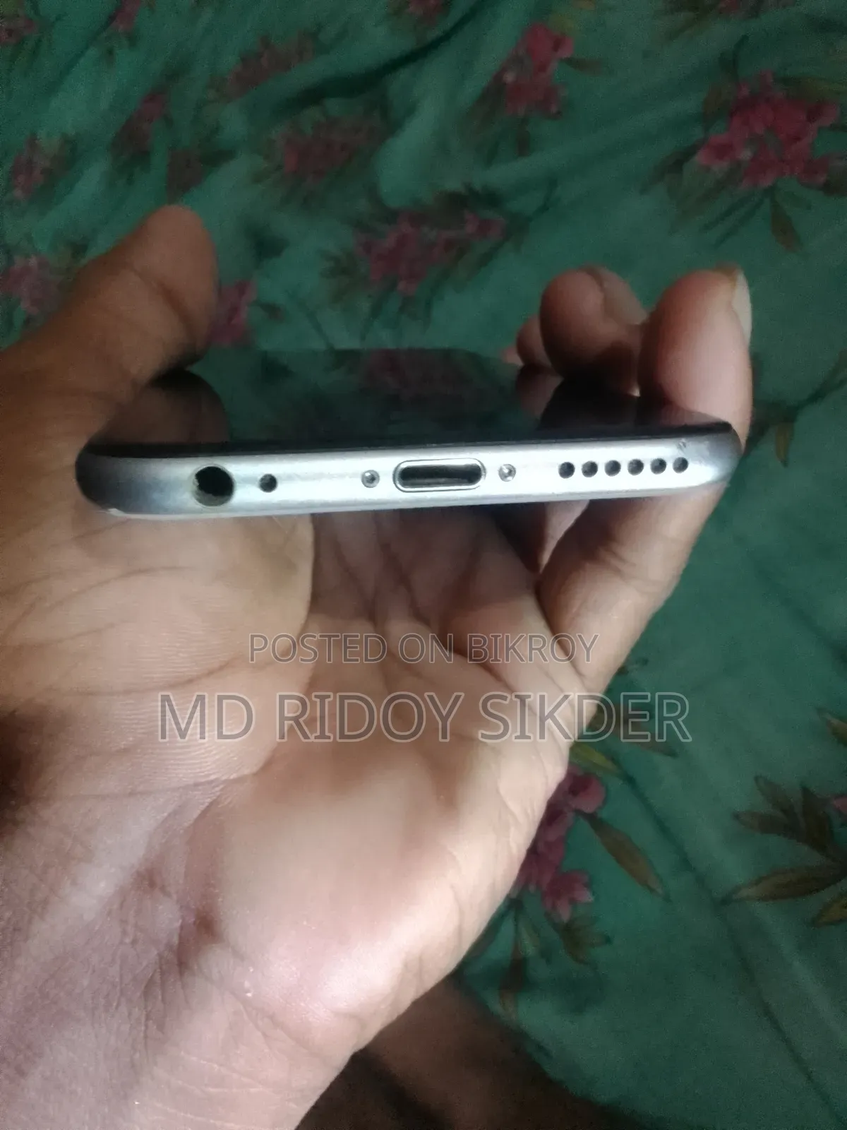Apple iPhone 6 16 GB White