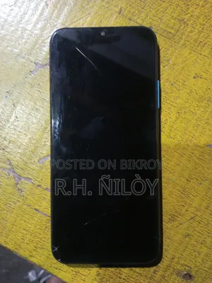 টেকনো ৩২ জিবি নীল