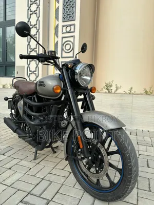 Royal Enfield Classic 350 2025 Gray