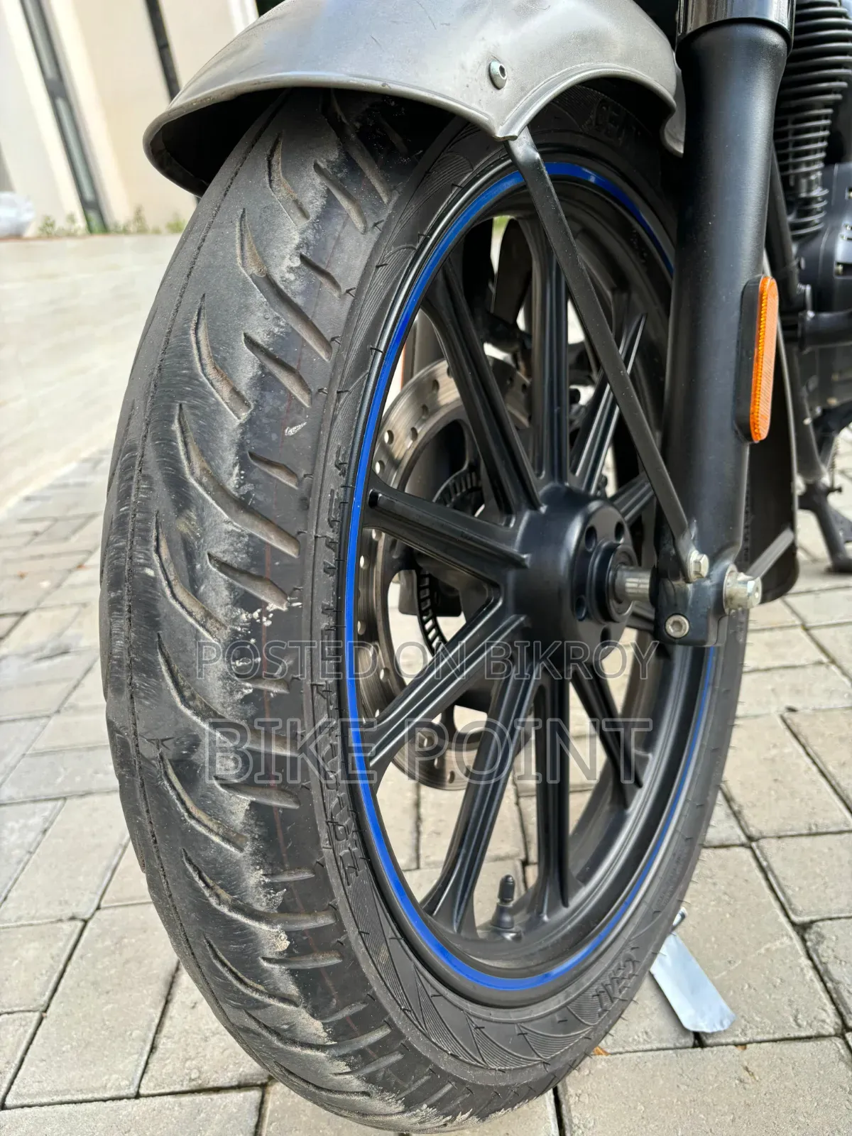 Royal Enfield Classic 350 2025 Gray