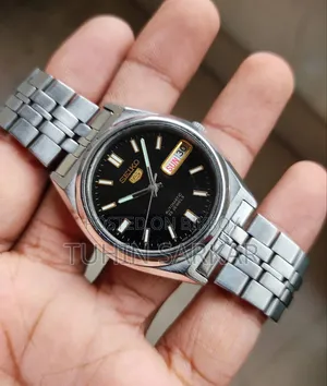 Vintage Seiko 5 Automatic Watch