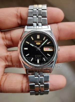 Vintage Seiko 5 Automatic Watch