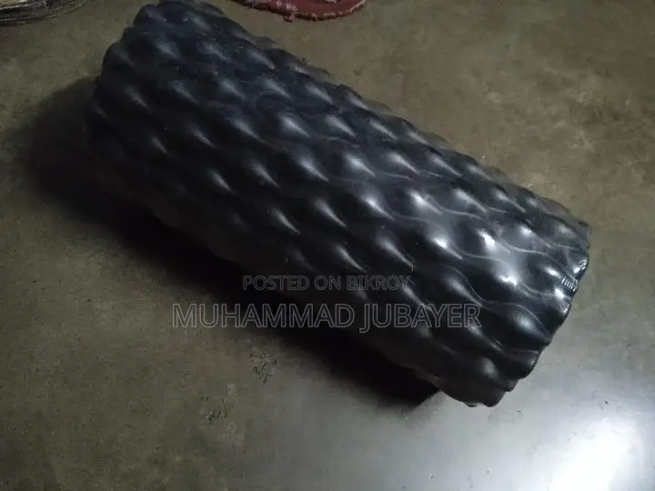 Yoga Foam Roller – Almost New!