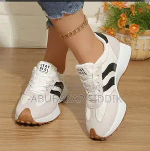 Casual Sneakers