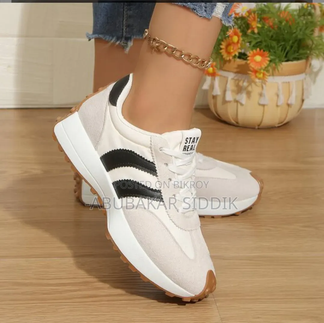 Casual Sneakers