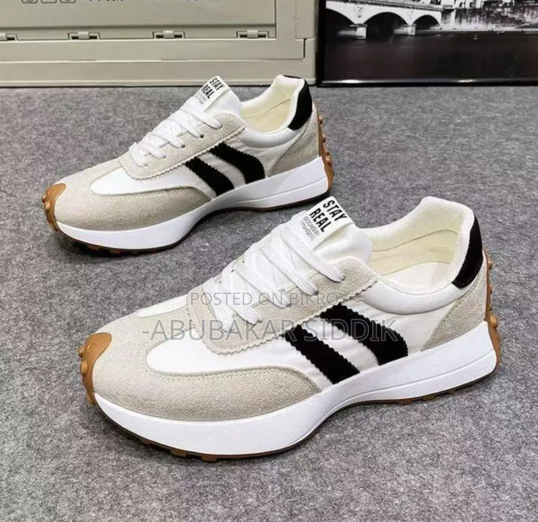 Casual Sneakers