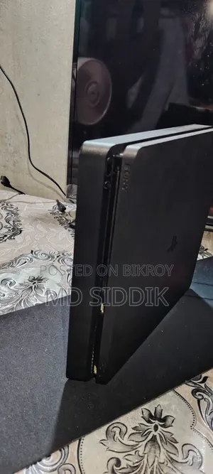 PlayStation 4 500 GB Non Jailbreak Emergency Sell