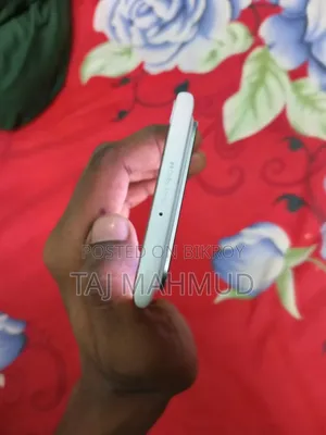 Tecno Pova Slim 5G 256 GB White