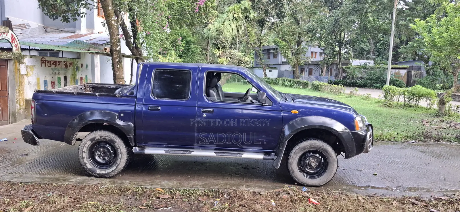 Nissan Pick-Up 2006 Blue