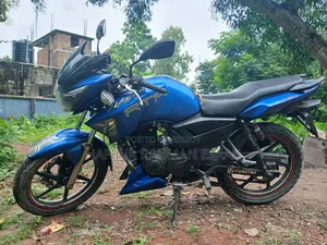 TVS Apache RTR 160 2V 2017 Blue