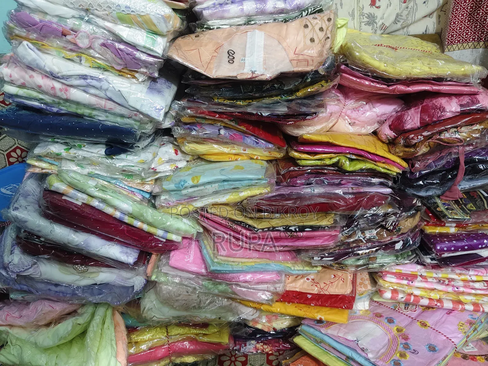 মেয়ে বাচ্চাদের ড্রেস
