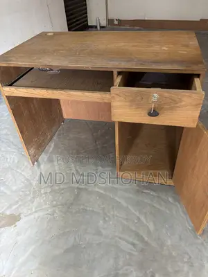 Table for Sall Fresh Condition Kather Ashe Niya Jite Hobe