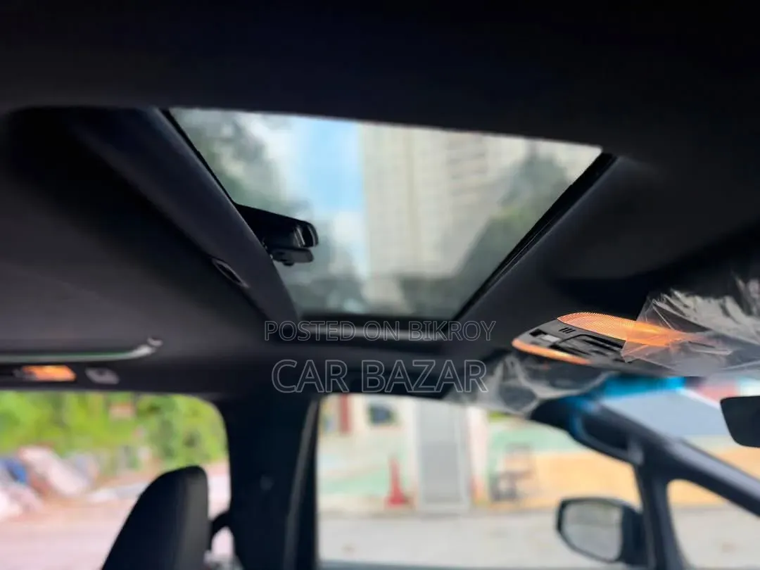 Toyota Alphard 2.5 Hybrid AWD 2021 Black